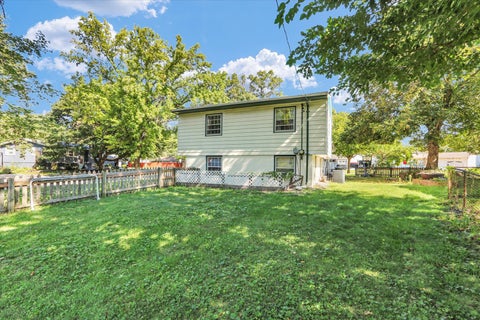Tiny photo for 1902 Rebecca Drive, Champaign, IL 61821 (MLS # 12752508)