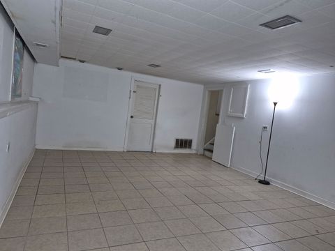 Tiny photo for 360 Tee Lane, Carpentersville, IL 60110 (MLS # 12541226)