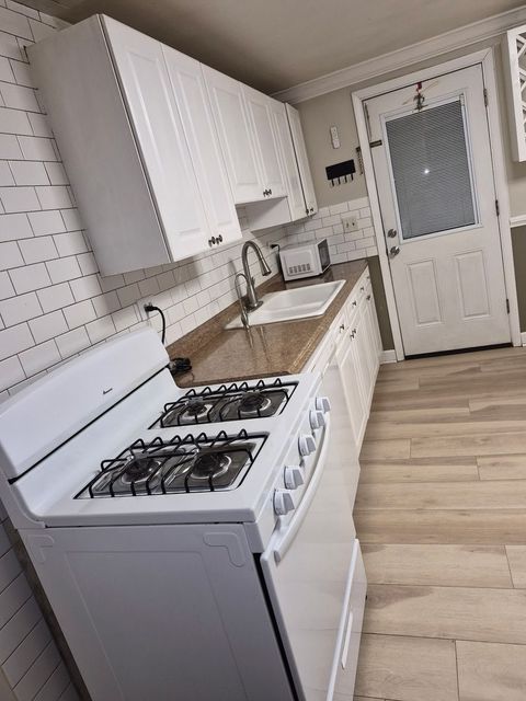 Tiny photo for 360 Tee Lane, Carpentersville, IL 60110 (MLS # 12541226)