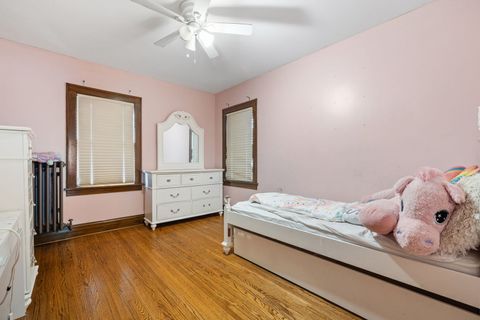 Tiny photo for 816 Sherwood Place, Joliet, IL 60435 (MLS # 12444880)