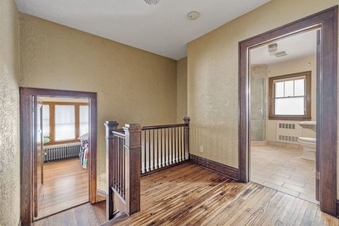 Tiny photo for 816 Sherwood Place, Joliet, IL 60435 (MLS # 12444880)