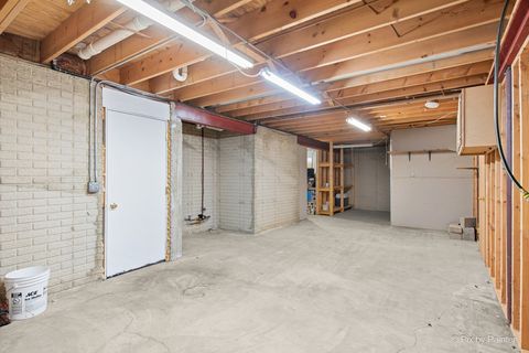 Tiny photo for 1986 Rosemary Circle, Lake Holiday, IL 60548 (MLS # 12603227)