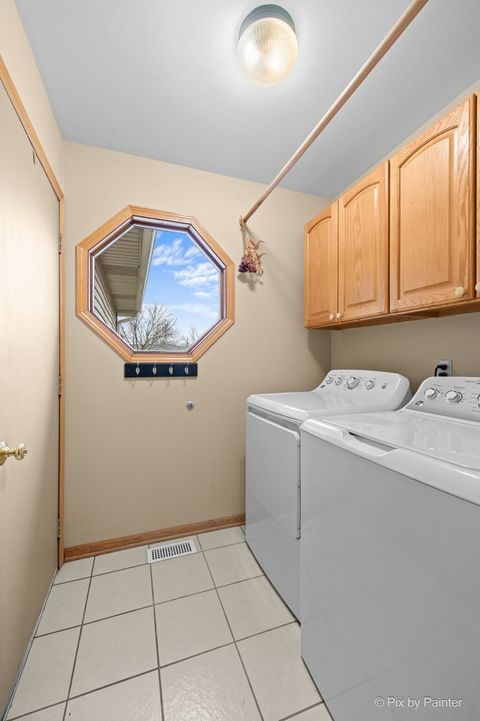 Tiny photo for 1986 Rosemary Circle, Lake Holiday, IL 60548 (MLS # 12603227)