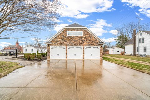 Tiny photo for 2513 Woods Street, West Brooklyn, IL 61378 (MLS # 12324971)