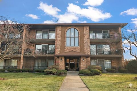 Photo of 11103 Heritage Drive #1B, Palos Hills, IL 60465 (MLS # 12536089)