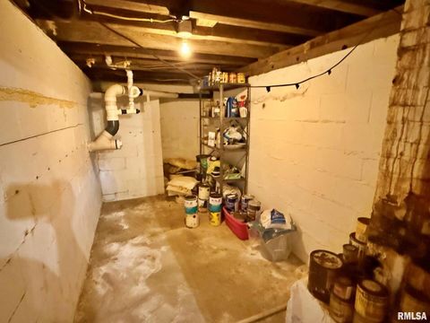 Tiny photo for 200 CRESTVIEW Drive, Dongola, IL 62926 (MLS # EB459378)