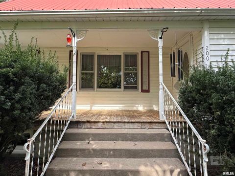 Tiny photo for 200 CRESTVIEW Drive, Dongola, IL 62926 (MLS # EB459378)