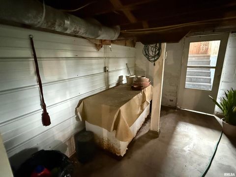 Tiny photo for 200 CRESTVIEW Drive, Dongola, IL 62926 (MLS # EB459378)