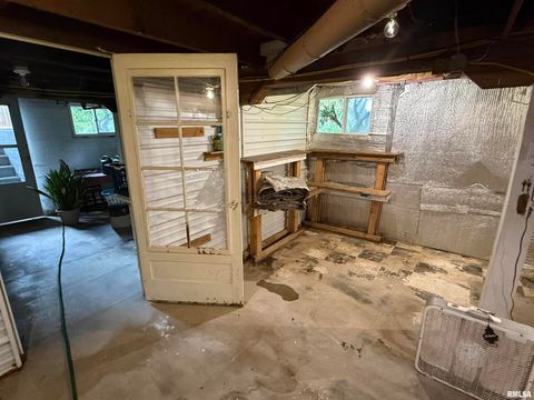 Tiny photo for 200 CRESTVIEW Drive, Dongola, IL 62926 (MLS # EB459378)