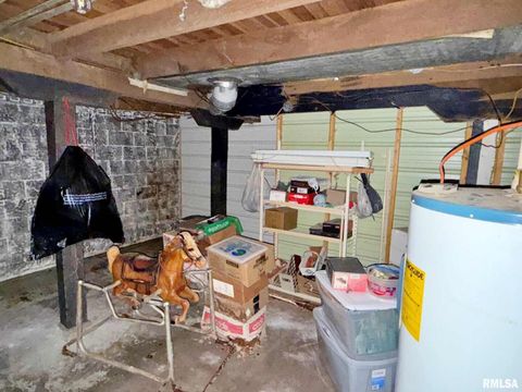 Tiny photo for 200 CRESTVIEW Drive, Dongola, IL 62926 (MLS # EB459378)