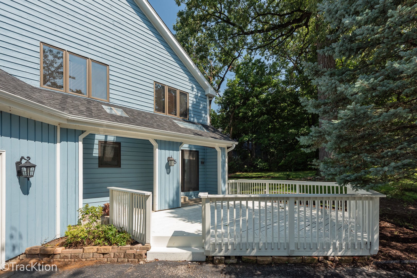 6 Potomac Court