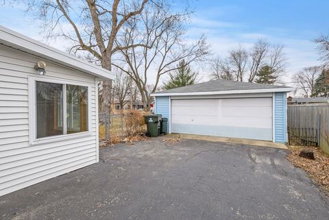Tiny photo for 326 Old Hickory Road, New Lenox, IL 60451 (MLS # 12573001)