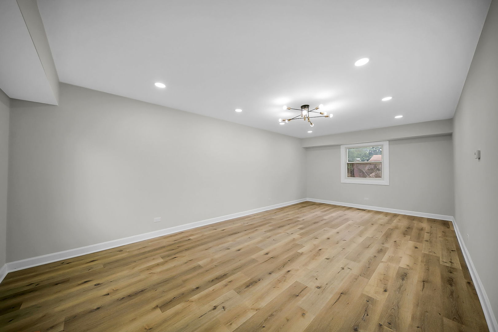 132 N Pinecrest Road