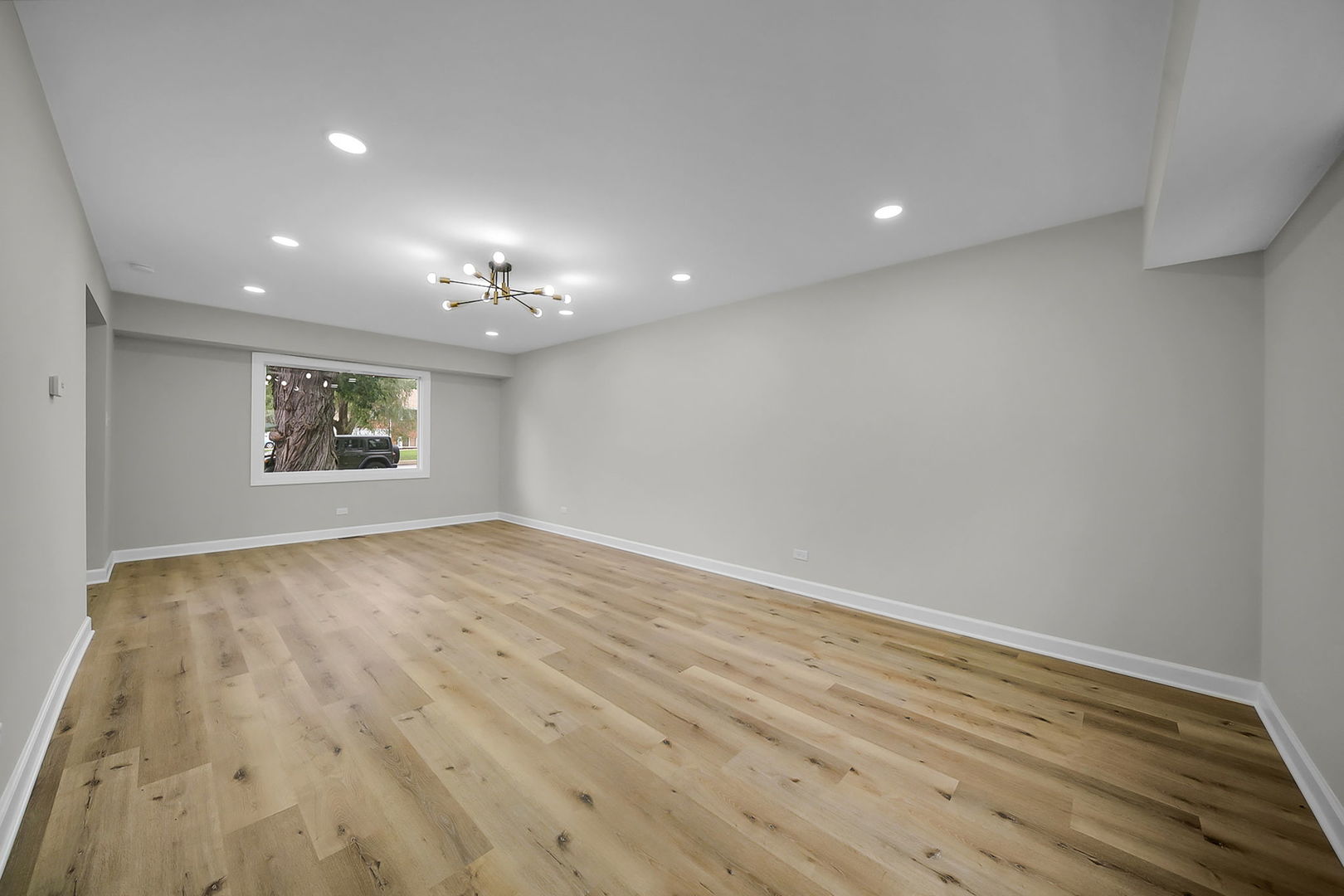 132 N Pinecrest Road