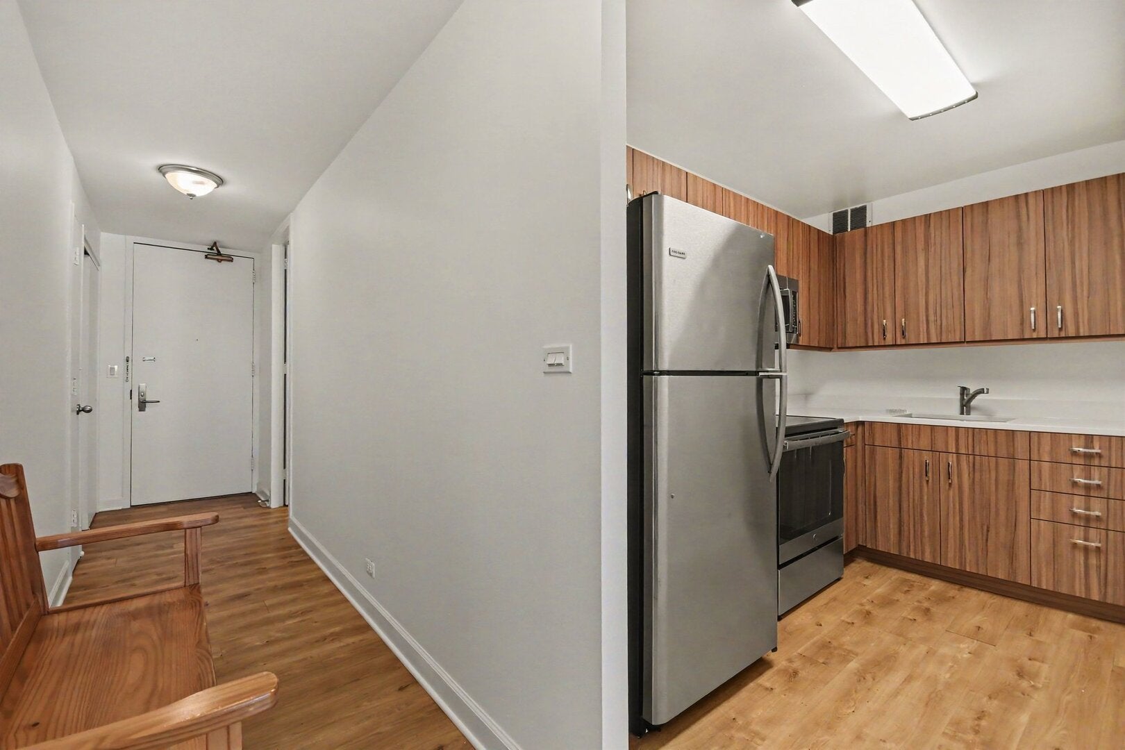 1700 E 56th Street 606