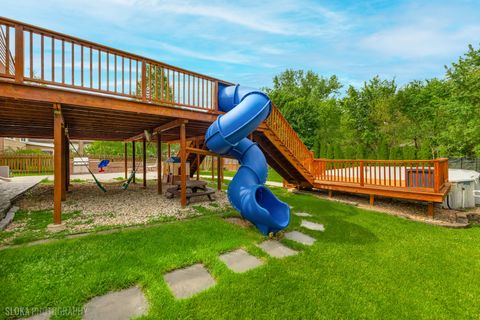 Tiny photo for 532 Cambridge Drive, Schaumburg, IL 60193 (MLS # 12661521)
