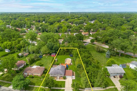 Tiny photo for 532 Cambridge Drive, Schaumburg, IL 60193 (MLS # 12661521)