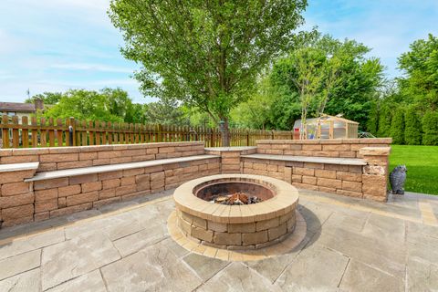 Tiny photo for 532 Cambridge Drive, Schaumburg, IL 60193 (MLS # 12661521)