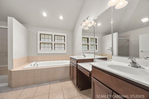 Tiny photo for 609 Spruce Court, Oswego, IL 60543 (MLS # 12666077)