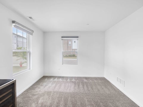 Tiny photo for 1534 Slade Way, Des Plaines, IL 60018 (MLS # 12695478)