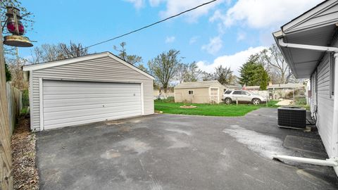 Tiny photo for 14944 Terrace Lane, Midlothian, IL 60445 (MLS # 12621353)