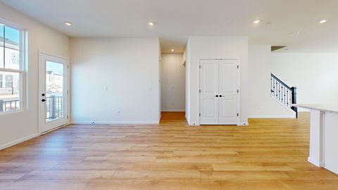 Tiny photo for 134 Yorktown Court, Libertyville, IL 60048 (MLS # 12518417)