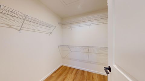 Tiny photo for 134 Yorktown Court, Libertyville, IL 60048 (MLS # 12518417)