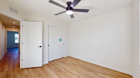 Tiny photo for 134 Yorktown Court, Libertyville, IL 60048 (MLS # 12518417)