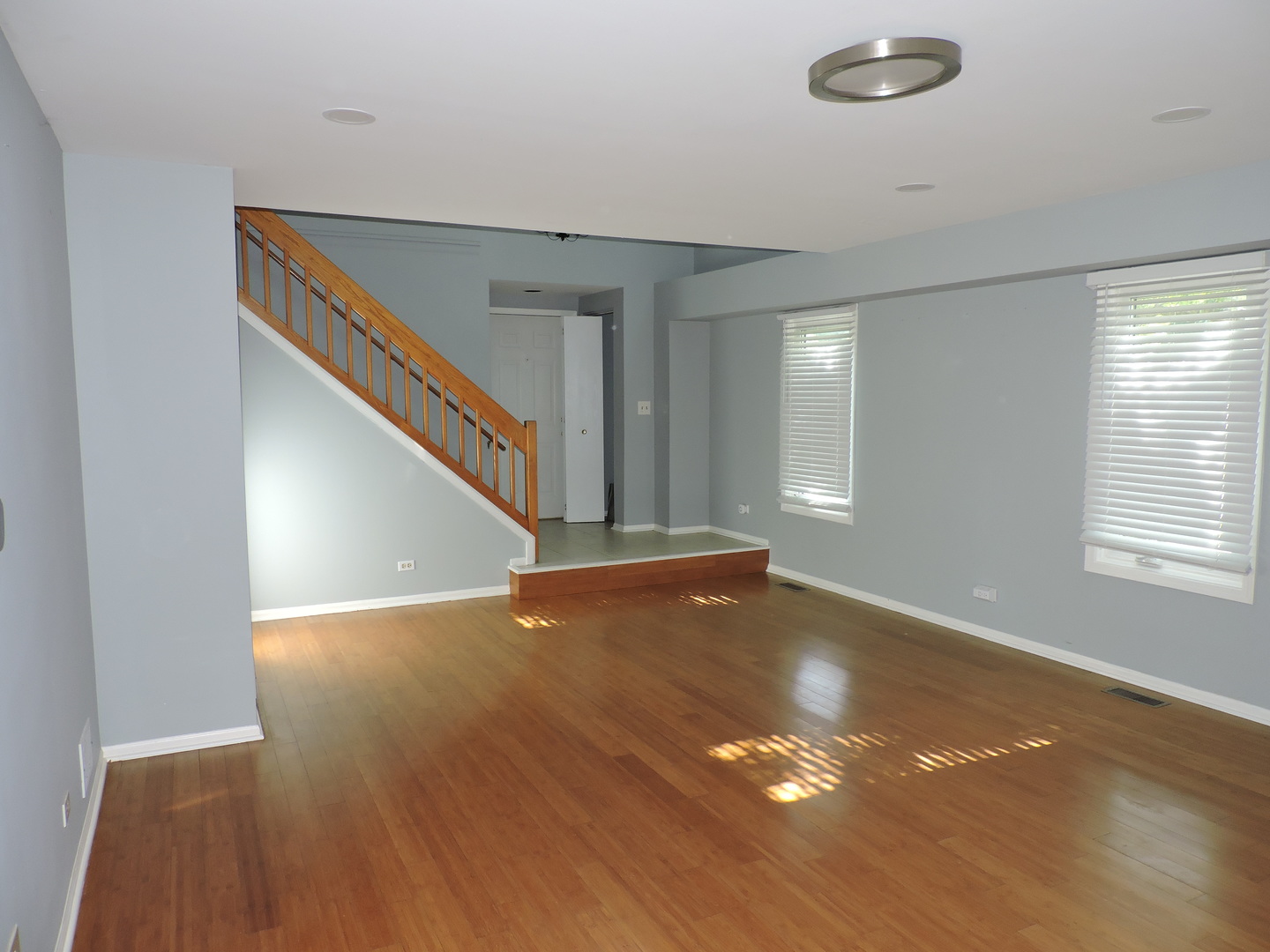 121 Hampton Avenue