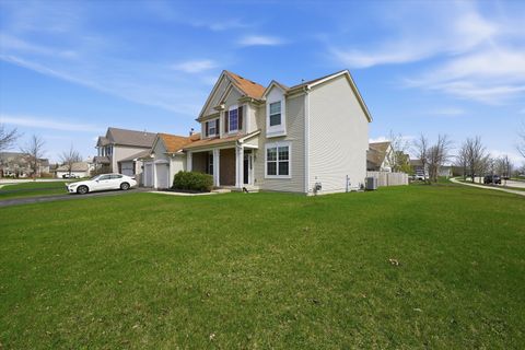 Tiny photo for 401 Cotoneaster Court, Oswego, IL 60543 (MLS # 12601998)