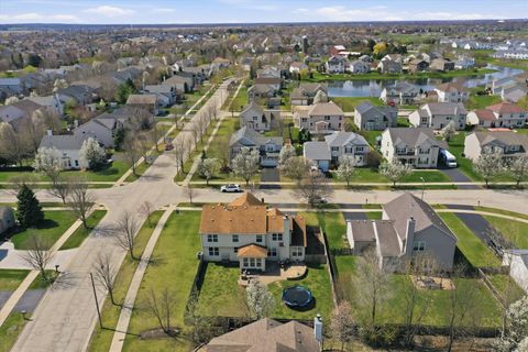 Tiny photo for 401 Cotoneaster Court, Oswego, IL 60543 (MLS # 12601998)