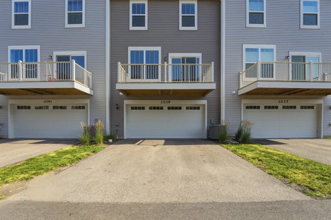 Tiny photo for 1039 Atterberg Road, South Elgin, IL 60177 (MLS # 12752868)