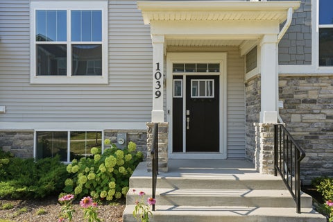 Tiny photo for 1039 Atterberg Road, South Elgin, IL 60177 (MLS # 12752868)