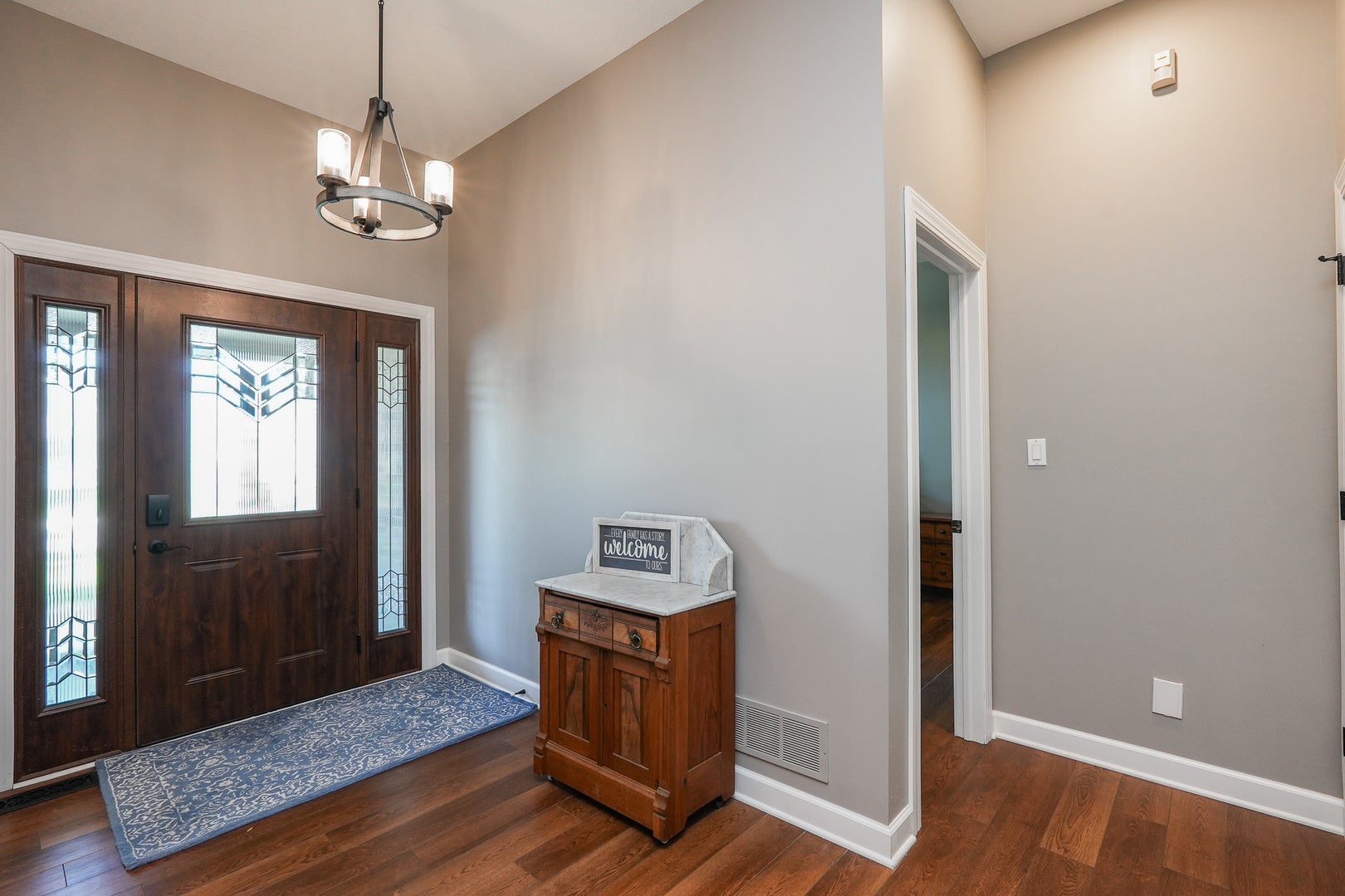 564 Barry Turn
