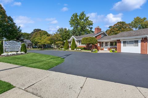 229 W Ogden Avenue Naperville IL 60563