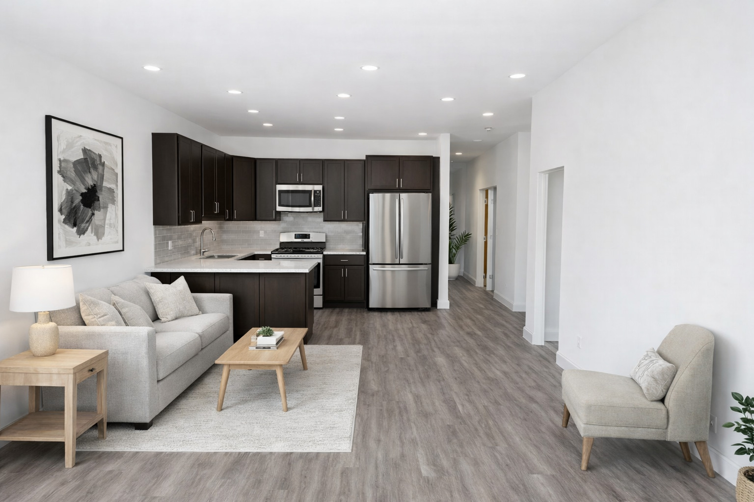 3340 W Evergreen Avenue 2F