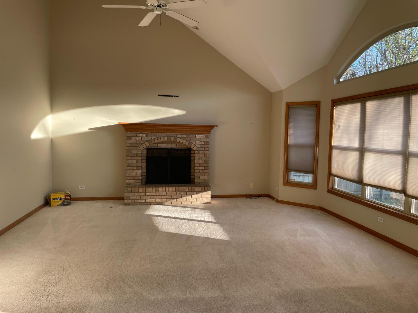 13356 Vicarage Drive