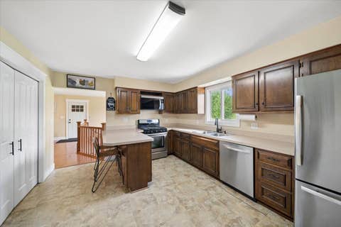 Tiny photo for 24908 W Hemphill Drive, Elwood, IL 60421 (MLS # 12670311)