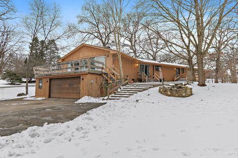 Tiny photo for 1040 Beau Brummel Court, Sleepy Hollow, IL 60118 (MLS # 12560292)