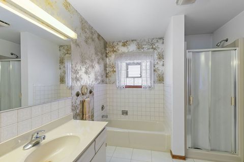 Tiny photo for 1040 Beau Brummel Court, Sleepy Hollow, IL 60118 (MLS # 12560292)