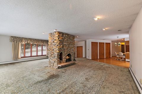 Tiny photo for 1040 Beau Brummel Court, Sleepy Hollow, IL 60118 (MLS # 12560292)