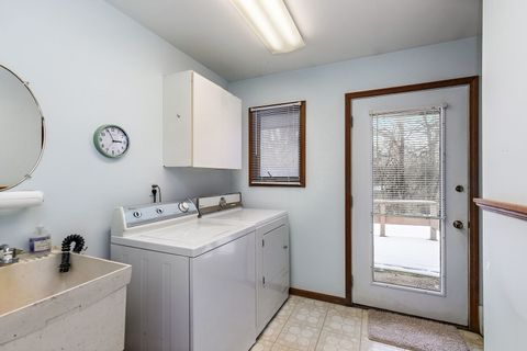 Tiny photo for 1040 Beau Brummel Court, Sleepy Hollow, IL 60118 (MLS # 12560292)