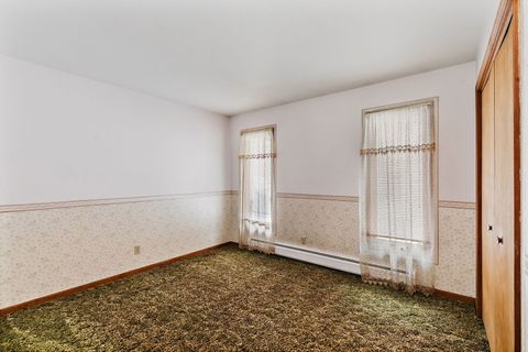 Tiny photo for 1040 Beau Brummel Court, Sleepy Hollow, IL 60118 (MLS # 12560292)