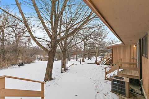 Tiny photo for 1040 Beau Brummel Court, Sleepy Hollow, IL 60118 (MLS # 12560292)