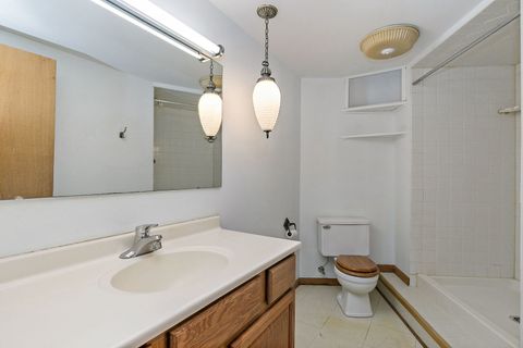 Tiny photo for 1040 Beau Brummel Court, Sleepy Hollow, IL 60118 (MLS # 12560292)