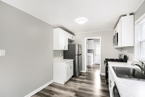 Tiny photo for 15013 Springfield Avenue, Midlothian, IL 60445 (MLS # 12641540)