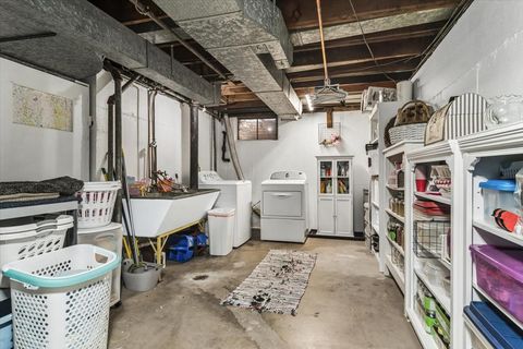 Tiny photo for 411 Pine Manor Drive, Wilmette, IL 60091 (MLS # 12592849)