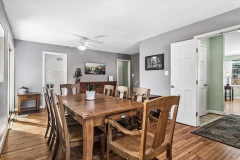 Tiny photo for 411 Pine Manor Drive, Wilmette, IL 60091 (MLS # 12592849)