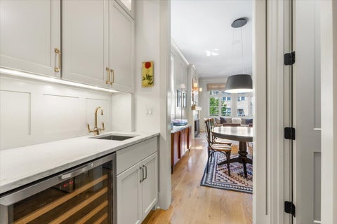 Tiny photo for 4123 N OAKLEY Avenue, Chicago, IL 60618 (MLS # 12703767)