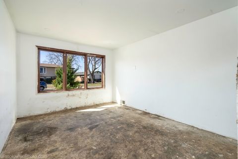 Tiny photo for Oak Forest, IL 60452 (MLS # 12591171)